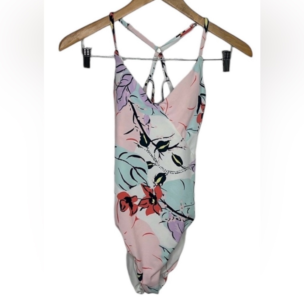Carve design, pink floral V neck, strappy back, one piece swimsuit!